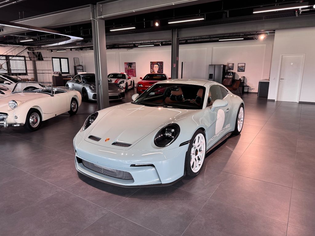 Porsche 992 S/T