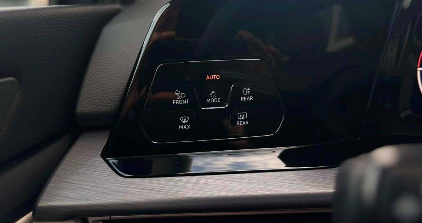 Volkswagen Golf AUTOMATIK/CARPLAY/MASSAGE/GARANTIE, миниатюра 21