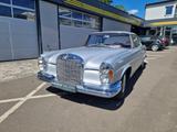 Mercedes-Benz 250 - Mercedes-Benz 250 aus 1966