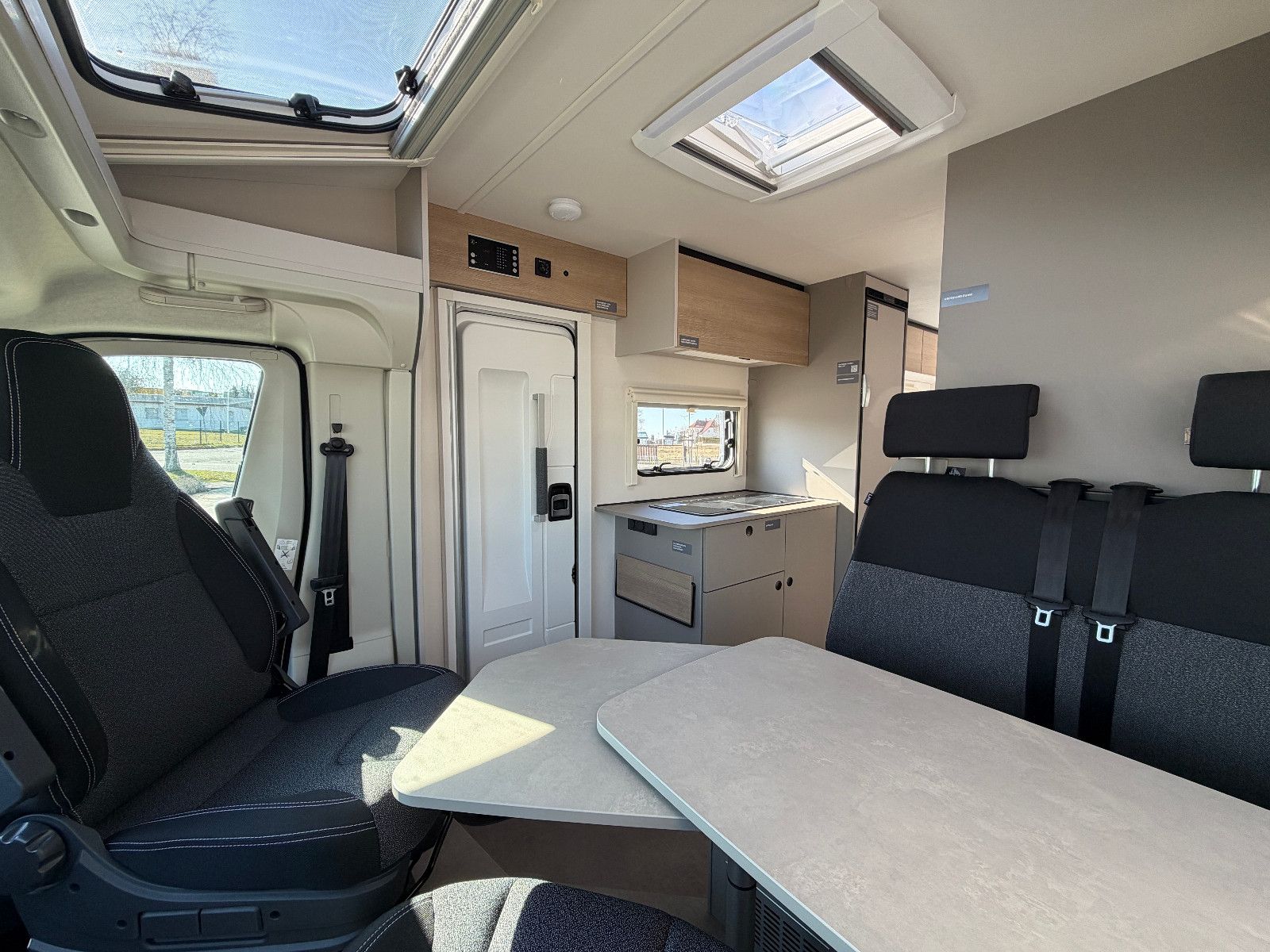 Fahrzeugabbildung LMC Tracer 670 V - 10.499€ sparen!