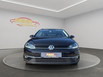 Volkswagen Golf - 2