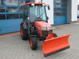 Kubota B3030H-C    mit Winterdienstausrüstung - Kubota Winterdienst