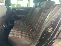 VW Golf VII Lim. GTI Performance /LED/virtual