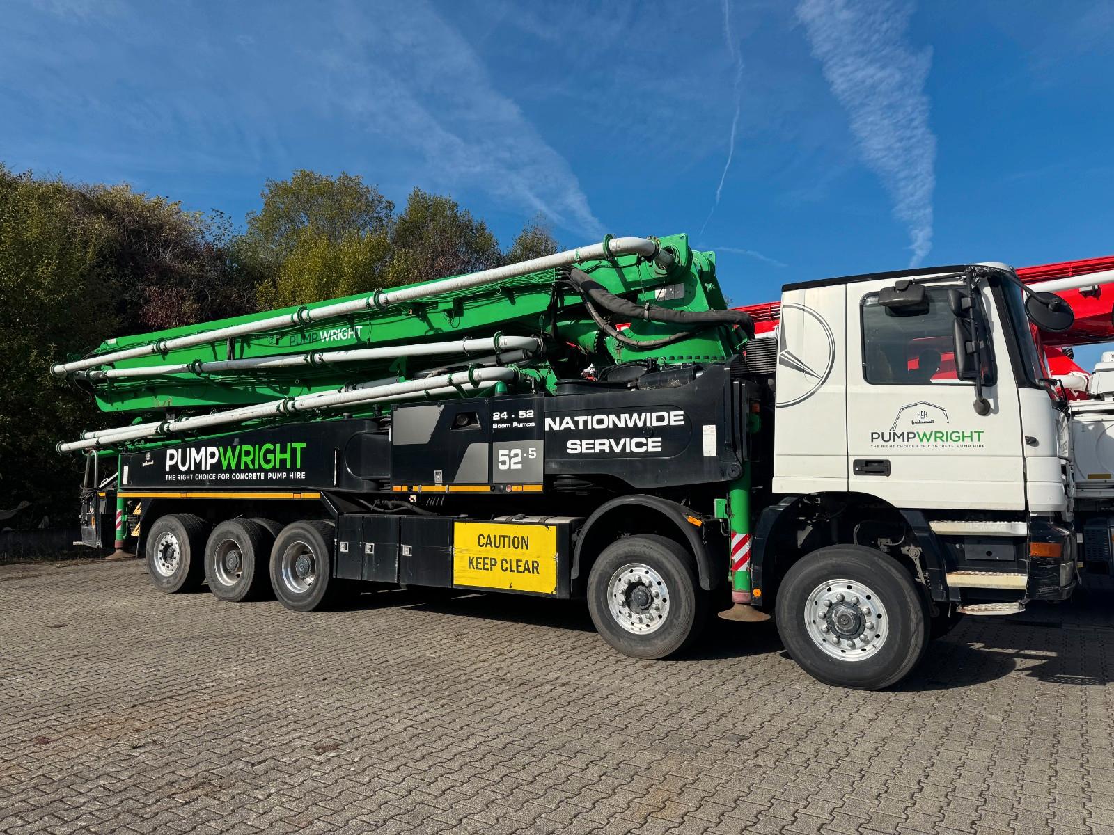 Mercedes-Benz 5048 Actros V8, Putzmeister 52/5