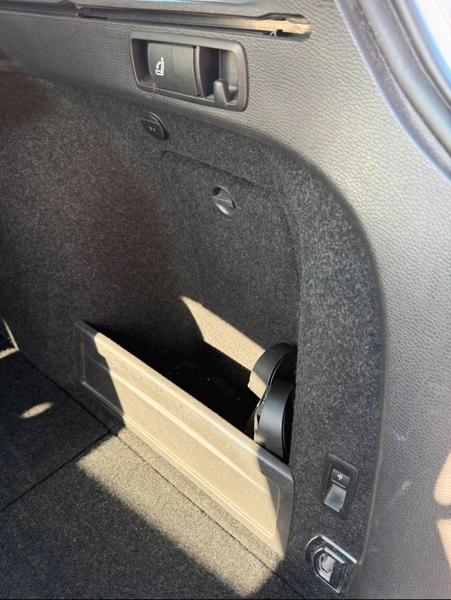Volkswagen Passat 2013 — photo 12