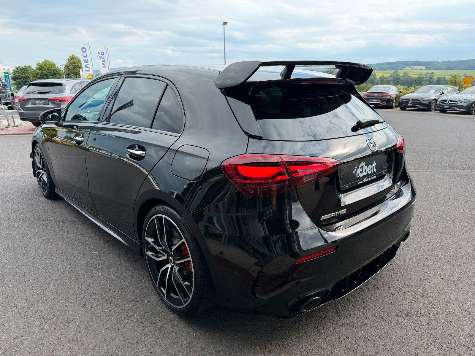 Fahrzeugabbildung Mercedes-Benz A 35 AMG 4Matic+Aero+StandH+360+MultiB+Memory