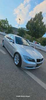 BMW 325i  Automatik, Leder, Tüv Neu, Service Neu - BMW 325 aus 2006: 325i