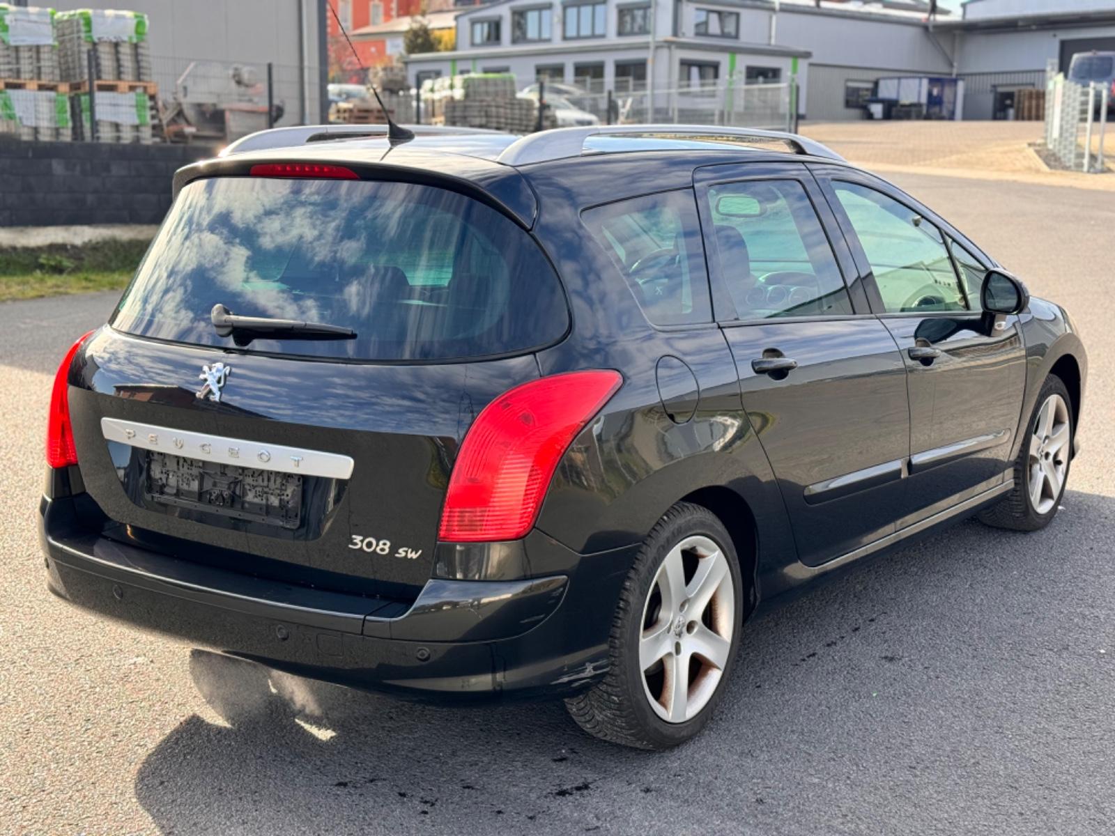 Peugeot 308 2010 — photo 6