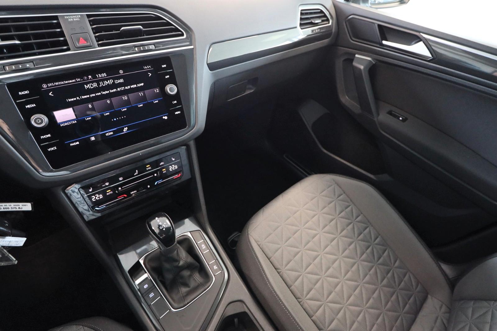 Volkswagen Tiguan 1.5 TSI Life 1.Hand 360° STHZ AHK NAVI, миниатюра 25