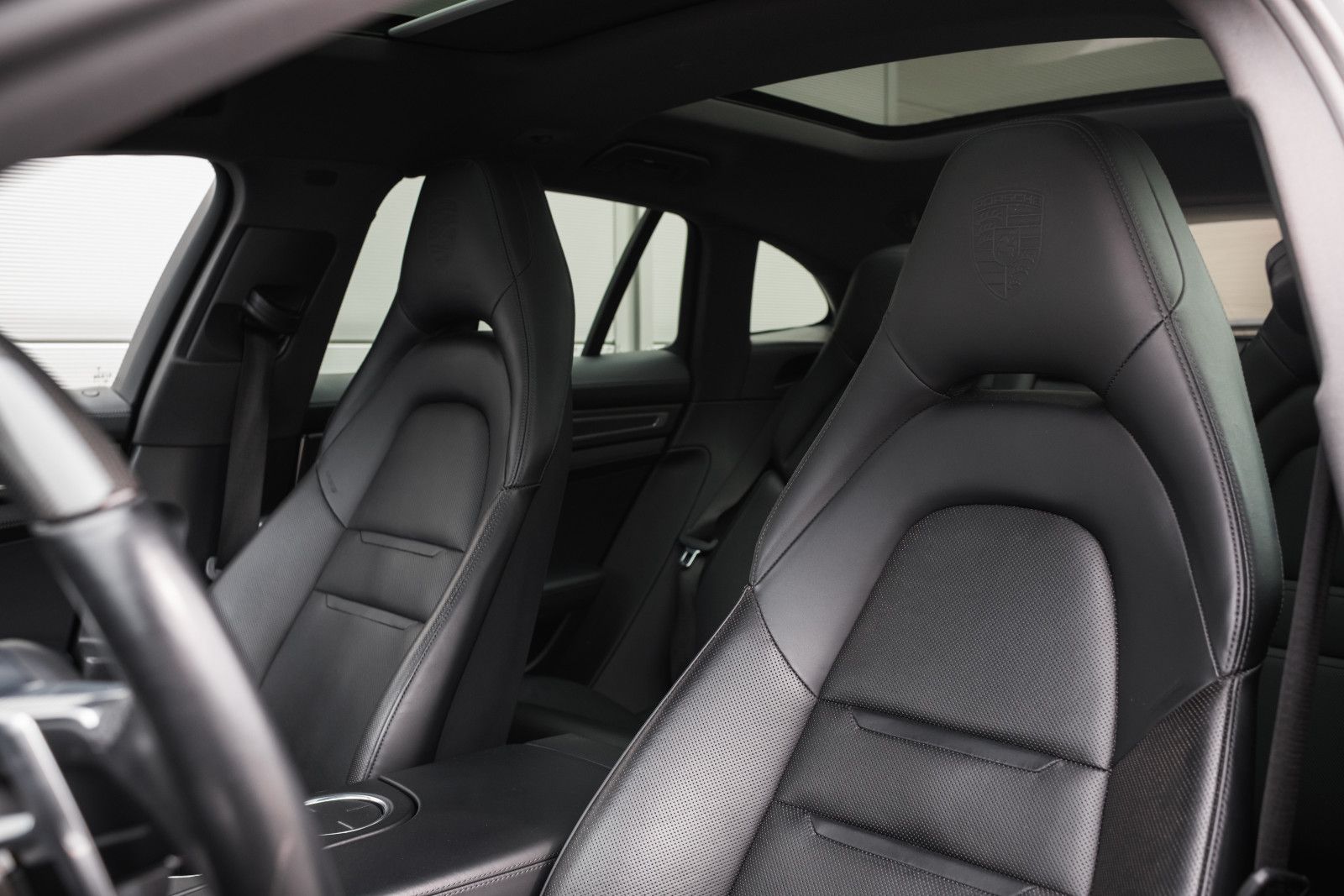 Fahrzeugabbildung Porsche Panamera Sport Turismo 4 S-Kam.-StHz.-Pano-LED