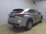 Lexus NX 300 h Leder Navi LED RFK PDC Sh - Lexus aus 2021