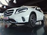 Mercedes-Benz GLA 200 Urban/ Autom./Navi./LED/PDC/Alu-19/Pano