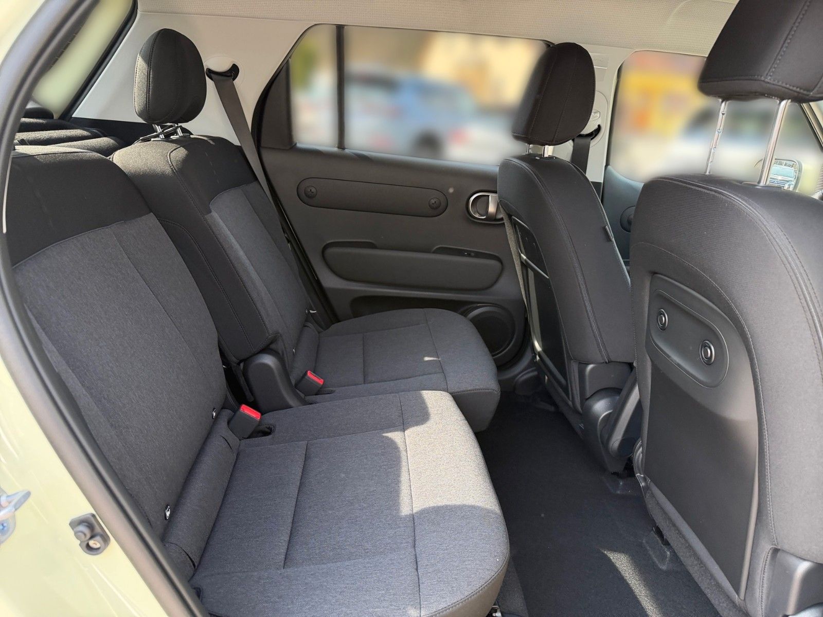 Hyundai INSTER – Bild 13