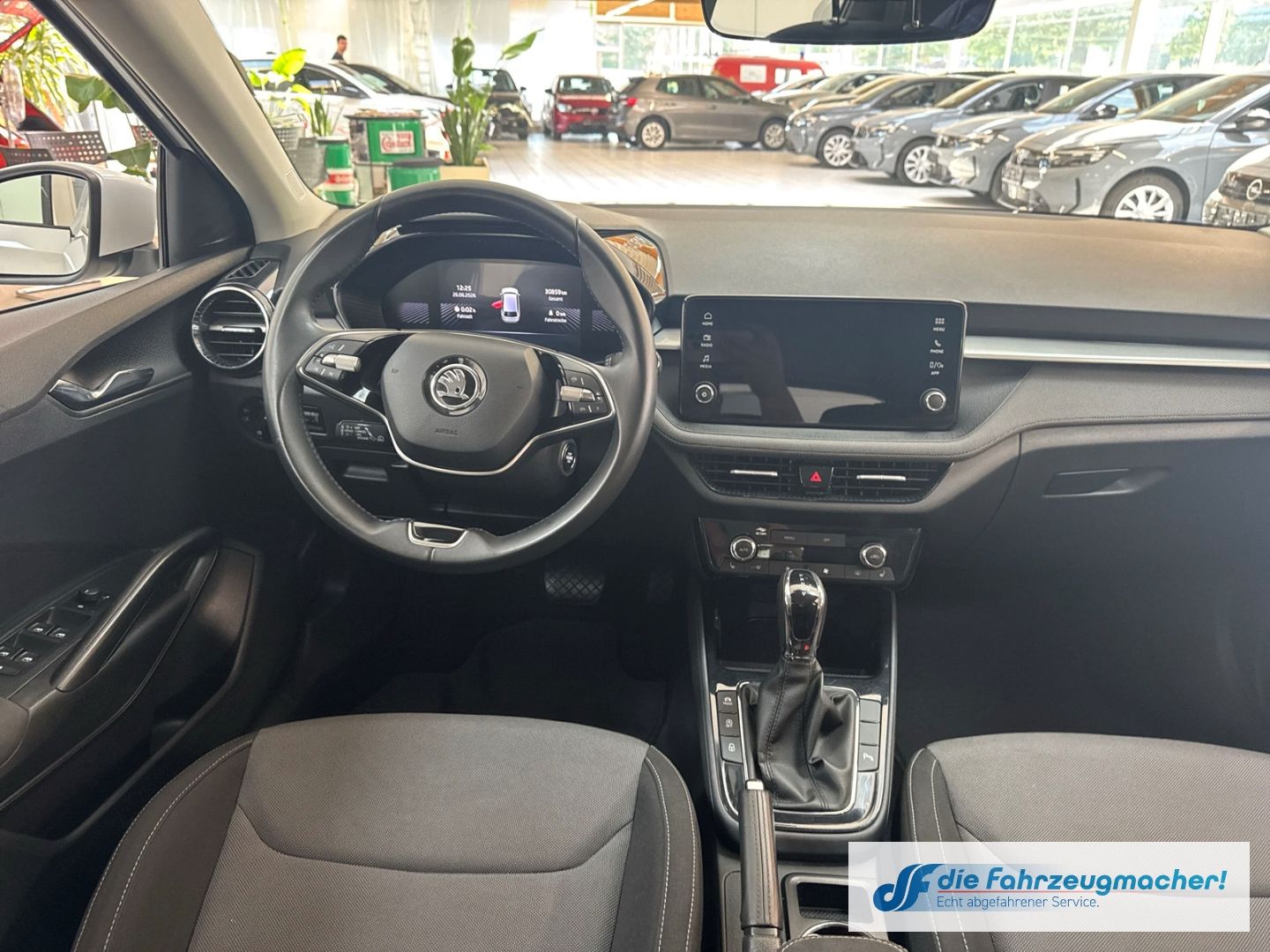 Fahrzeugabbildung SKODA Fabia Selection LED Sperrdiff. ACC Apple CarPlay