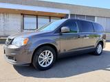 Dodge Grand Caravan - Dodge 7-Sitzer