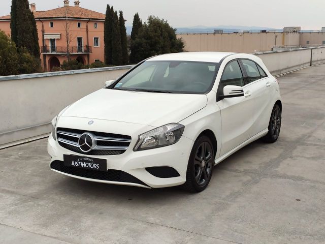 MERCEDES-BENZ Mercedes-benz A 180 CDI Automatic Sport