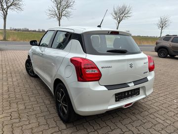 Suzuki Swift 1.2 DUALJET HYBRID Club