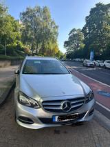 Mercedes-Benz E 200 T AVANTGARDE AVANTGARDE - Mercedes-Benz E 200 Gebrauchtwagen in Aachen