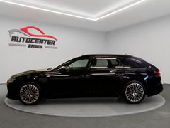 AUDI A6 55 TFSI e quattro S-Line- Sport LED 19" Alus