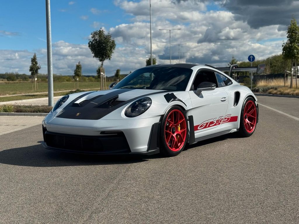 Porsche 992 GT3 RS WEISSACH*CARBON*LIFT*BOSE*CLUBSPORT