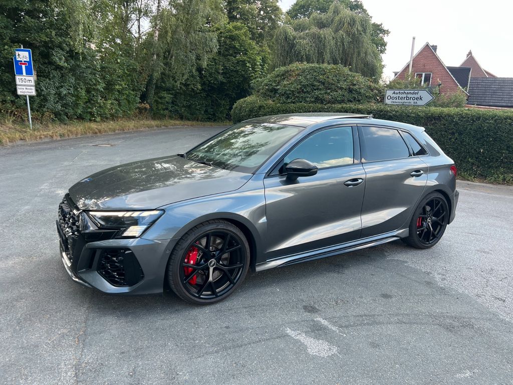 Image of Audi RS3