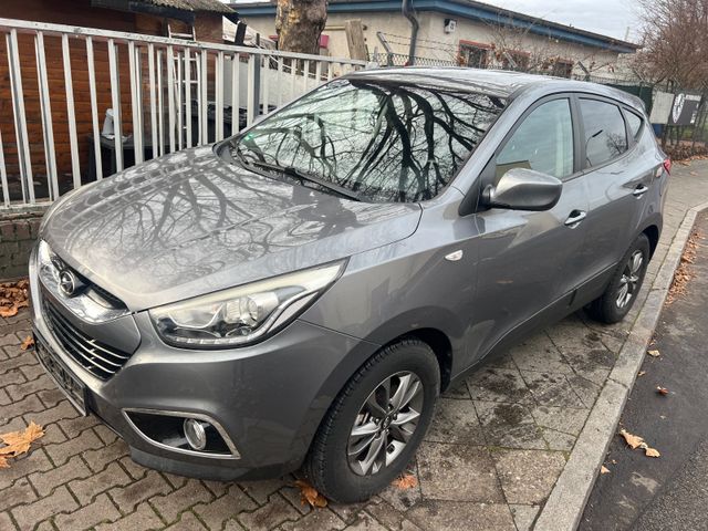 Hyundai ix35 1.6 Comfort blue 2WD *Ventilproblem*