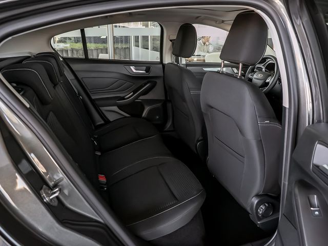 Ford Focus 1.0 Titanium X Intelligent Drive Assist