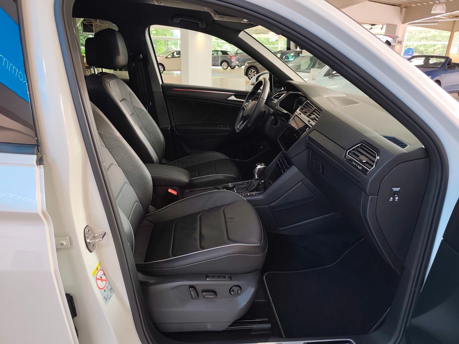 Volkswagen Tiguan Allspace 2.0 TSI 4MOTION R-Line *7-Sitze* foto 14