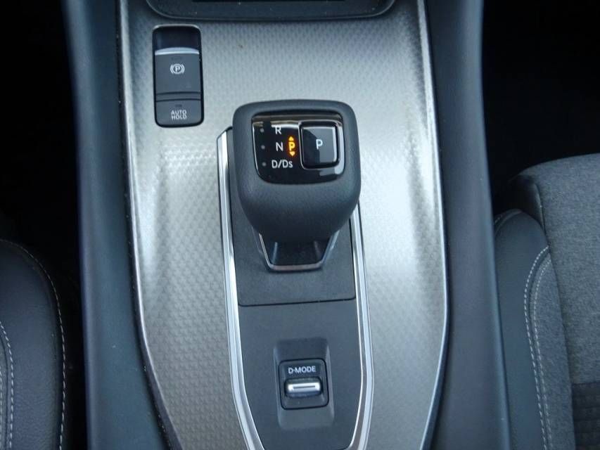 Fahrzeugabbildung Nissan Qashqai 1.3 DIG-T MHEV Automatik N-Connecta
