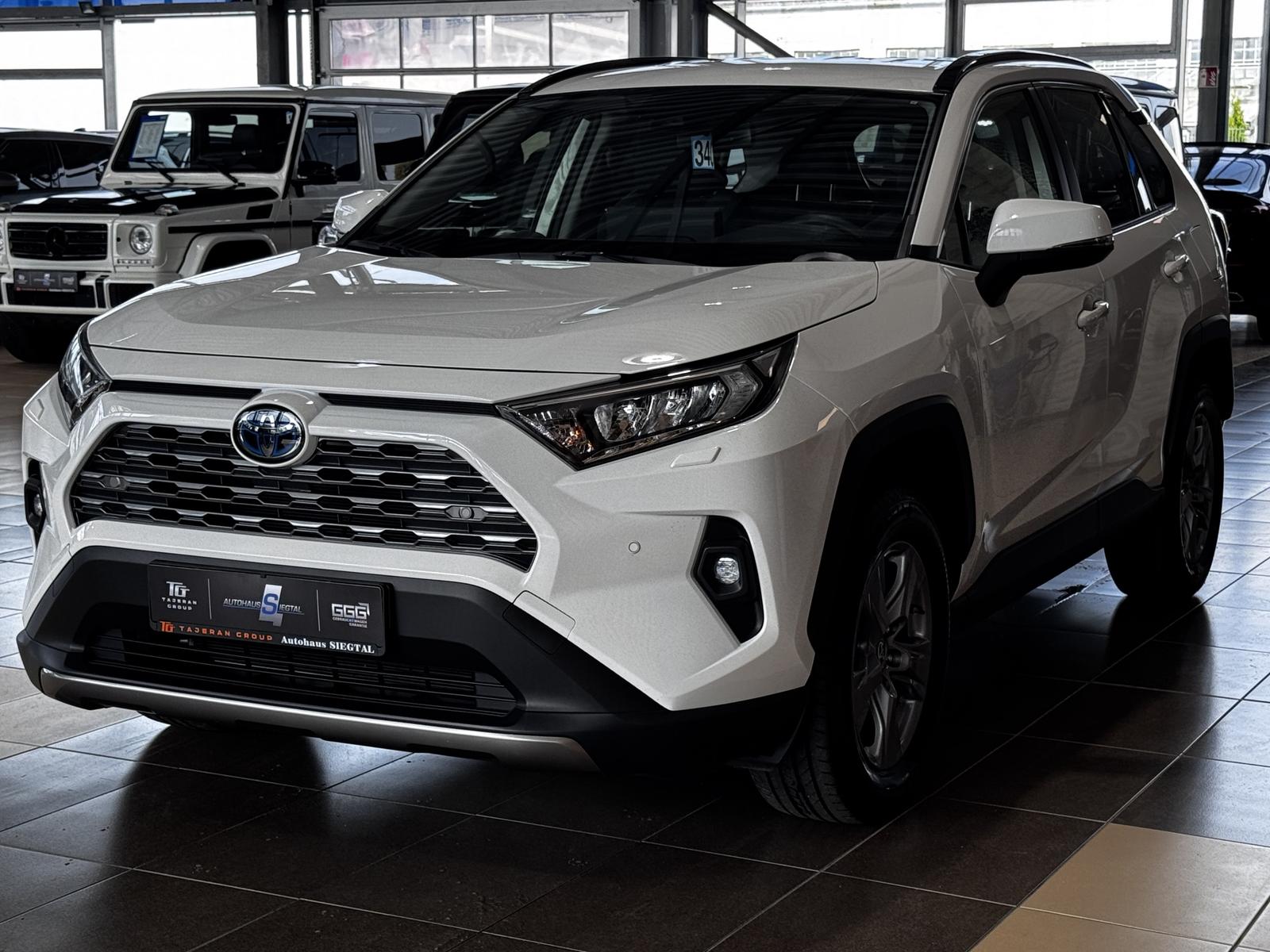 Toyota RAV4 Hybrid Business Edition R.Cam ACC LED