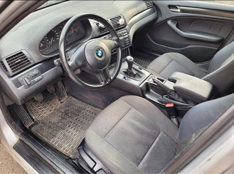 BMW 320 2004 — photo 8