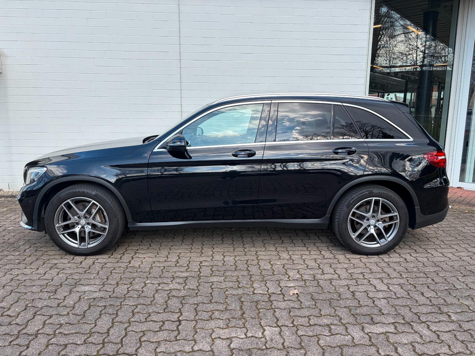 Mercedes-Benz GLC 250, AMG, Rückfahrkamera, Navi...