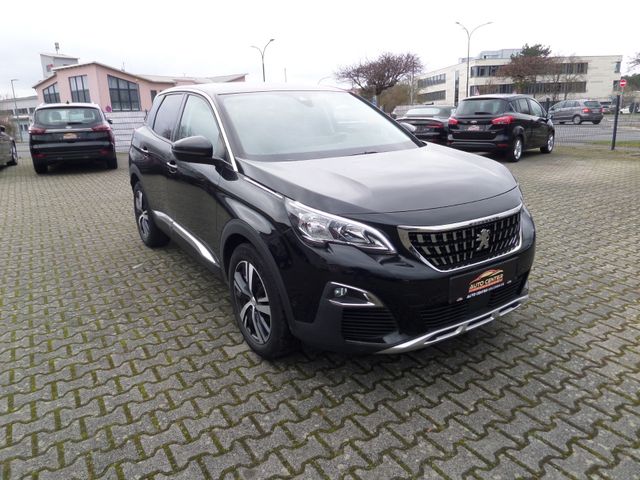 Peugeot 3008 Allure Navi+Spurh+PDC+Tempo+SHZ+1.Hand+Eu6d