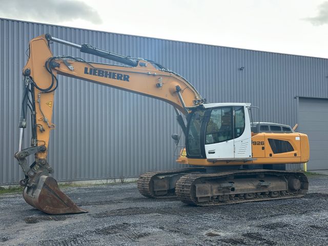 Liebherr R926 LC