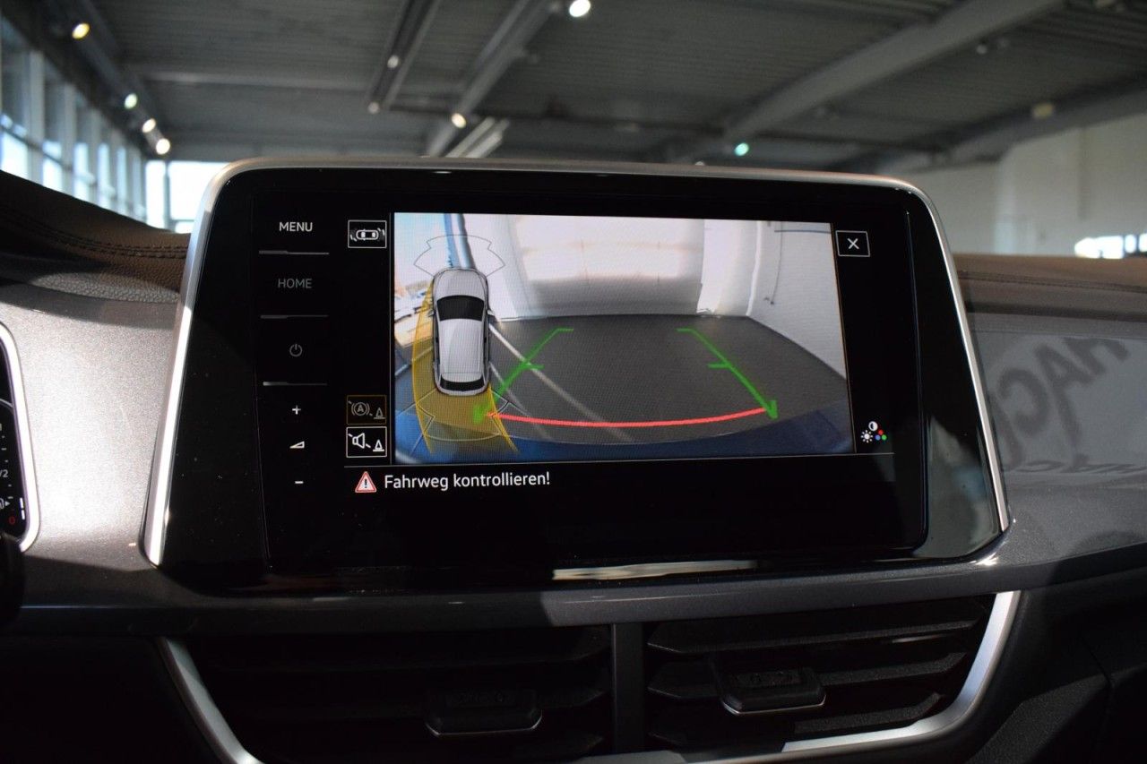 Volkswagen T-Roc - Bild 14