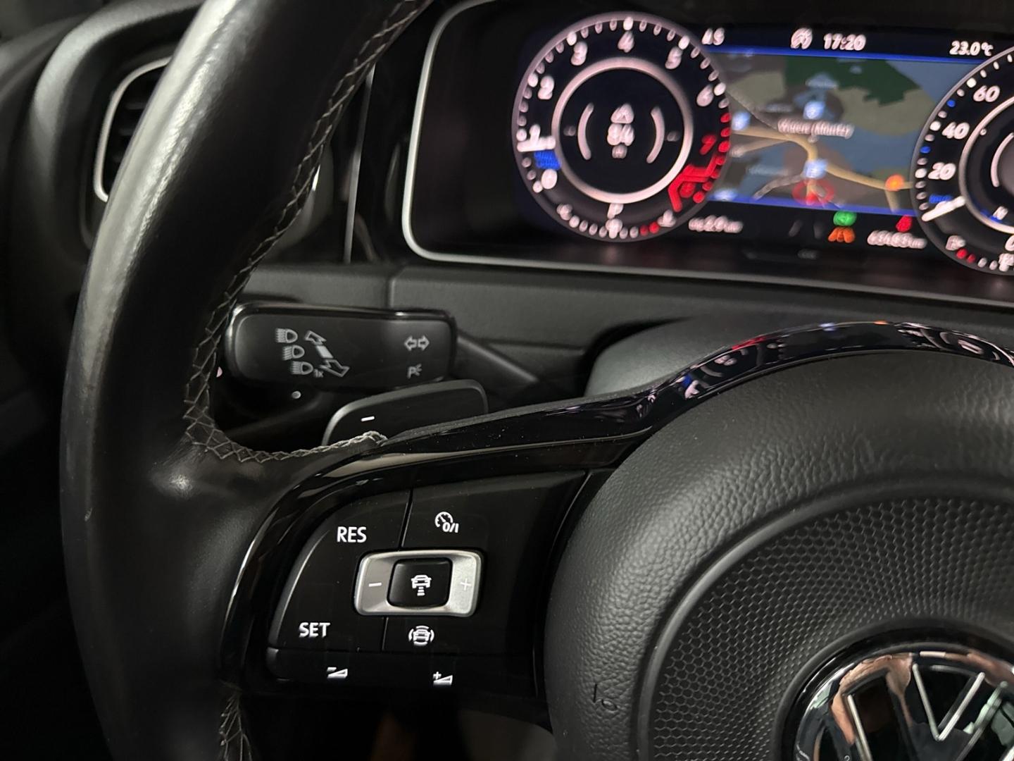 Volkswagen Golf VII R 4Moti Performance LEDER PANO DCC DYN, миниатюра 20