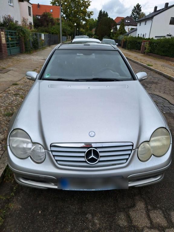 Mercedes-Benz C 180