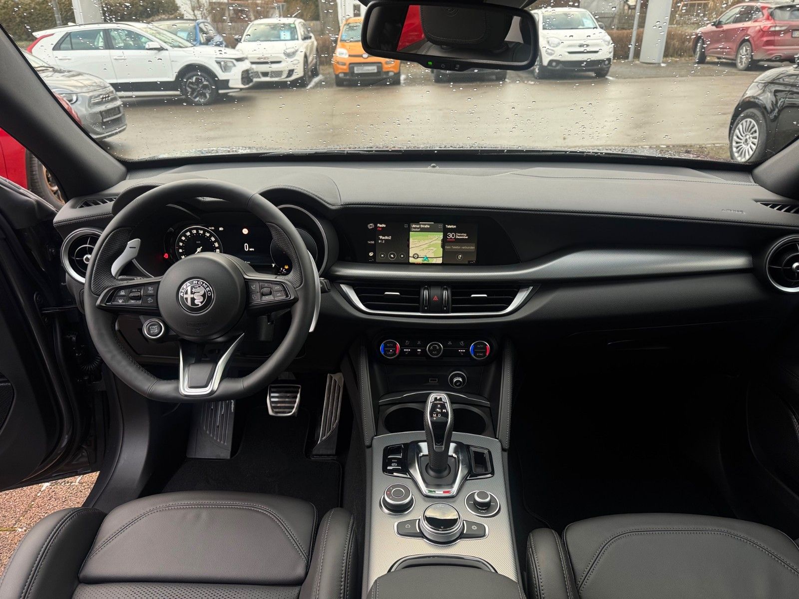 Fahrzeugabbildung Alfa Romeo VELOCE 280PS AT8 Q4 AHK MEMORY LEDER NAVI PANO