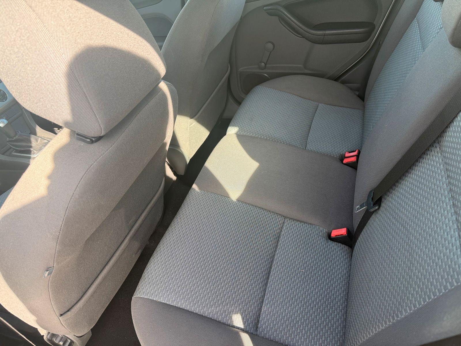 Ford Focus 2007 — photo 11