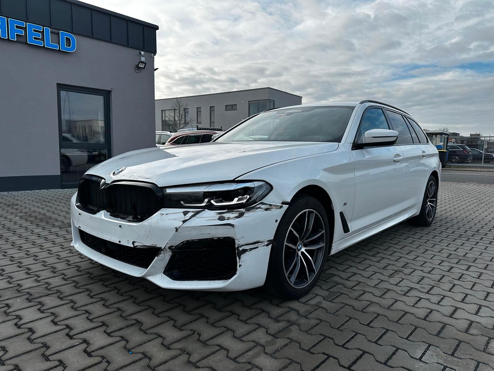 BMW 520d xDrive M Sport*HUD*ACC*STANDHEIZUNG*