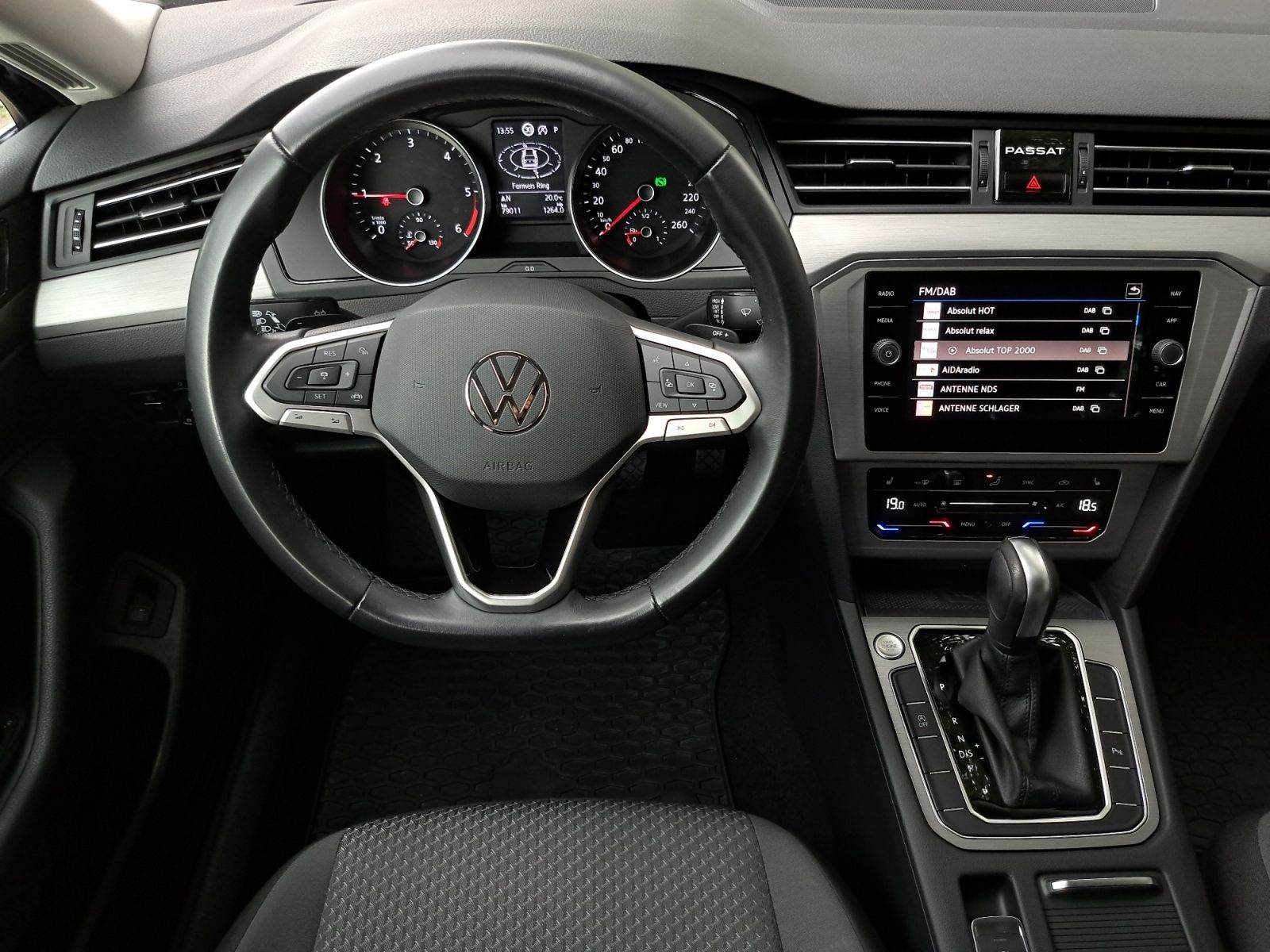 Volkswagen Passat Variant - Bild 16