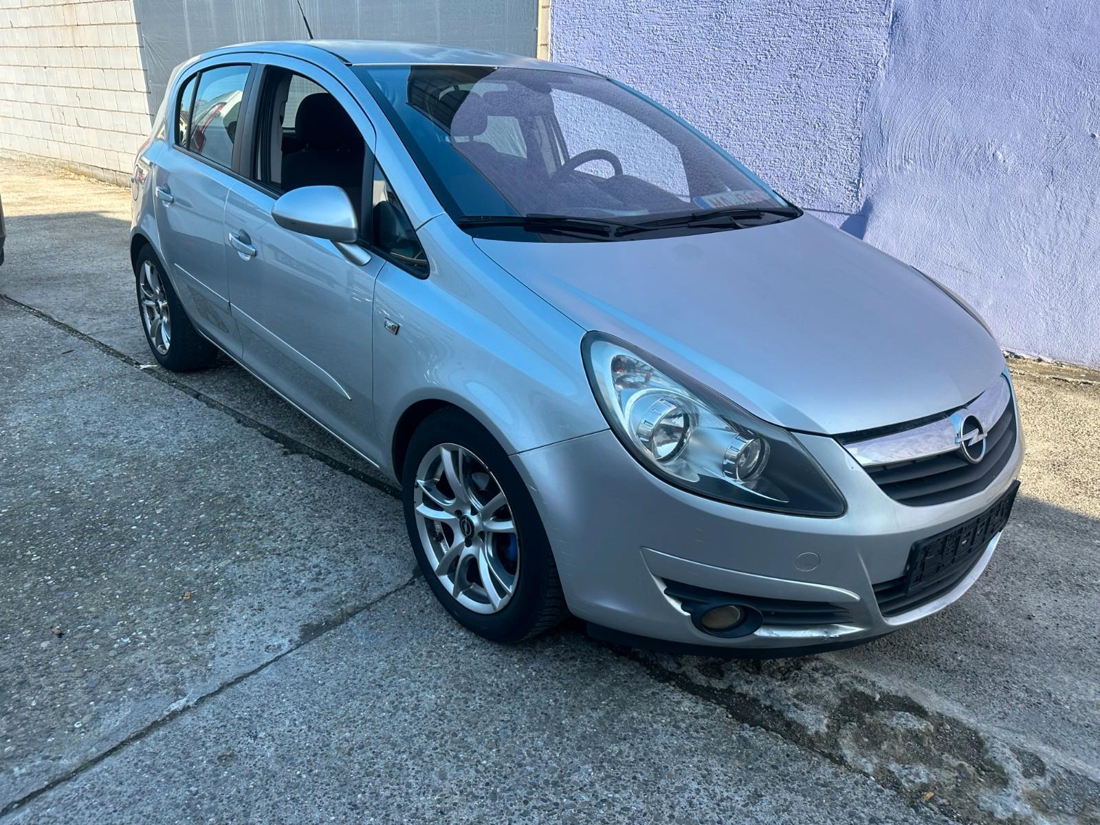 Opel Corsa D Sport