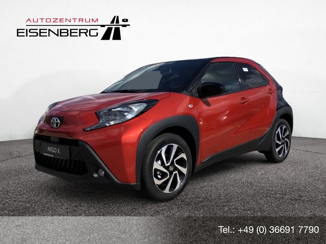 Aygo X 1.0 Teamplayer