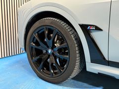 BMW X7 M60 i INDIVIDUEL
