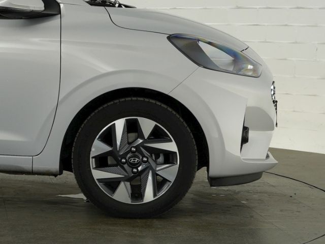 i10 FACELIFT TREND+NAVI+RÜCKFAHRKAMERA+SITZ-/LEN