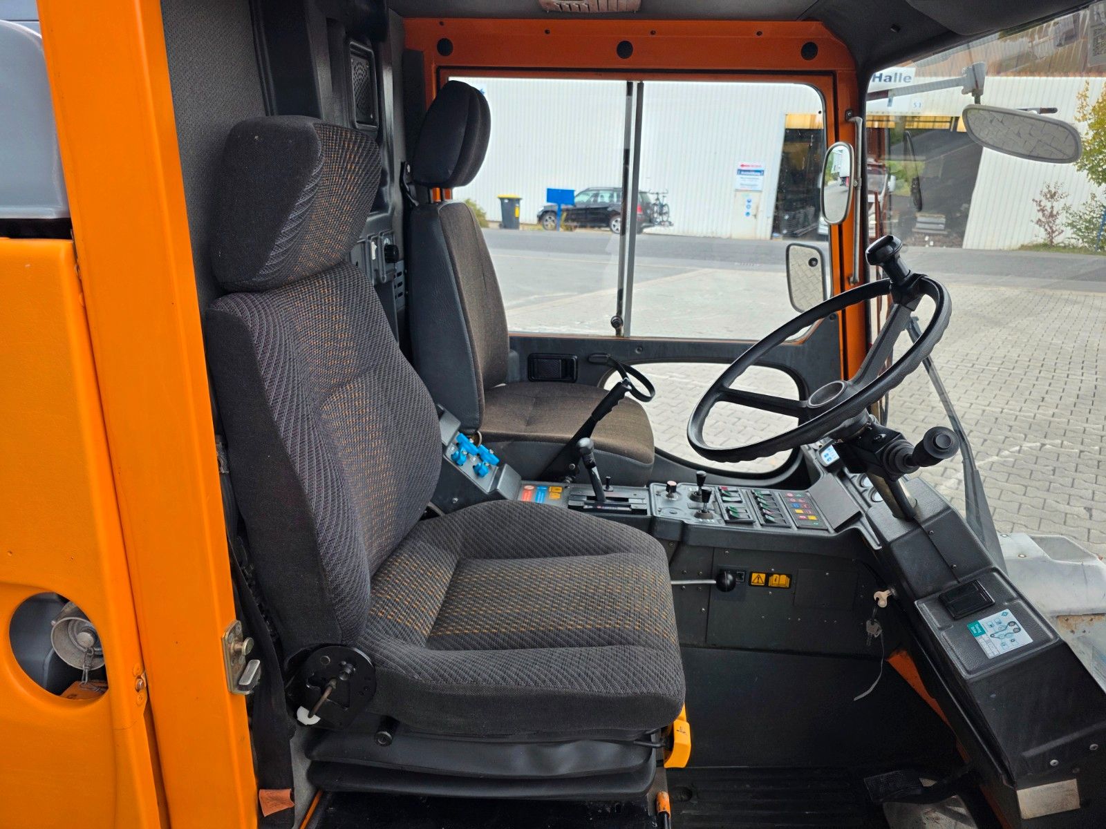 Fahrzeugabbildung Schmidt SK 153 SX / Kehrmaschine / 6.078h