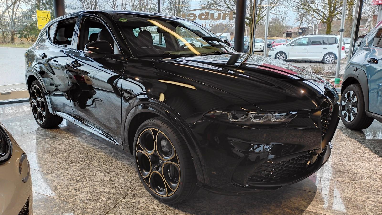 Alfa Romeo Tonale Intensa 1,5 Hybrid, Pano, LED, SH, etc...