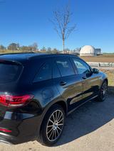 Mercedes-Benz GLC 200 4MATIC Autom. -AMG Ausstattung  - Mercedes-Benz GLC 200 Gebrauchtwagen in Stuttgart