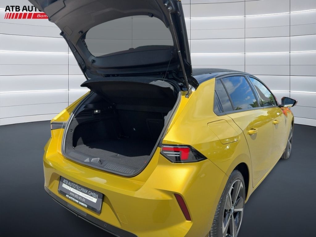 Fahrzeugabbildung Opel Astra GS LED  NAVI  SCHIEBEDACH
