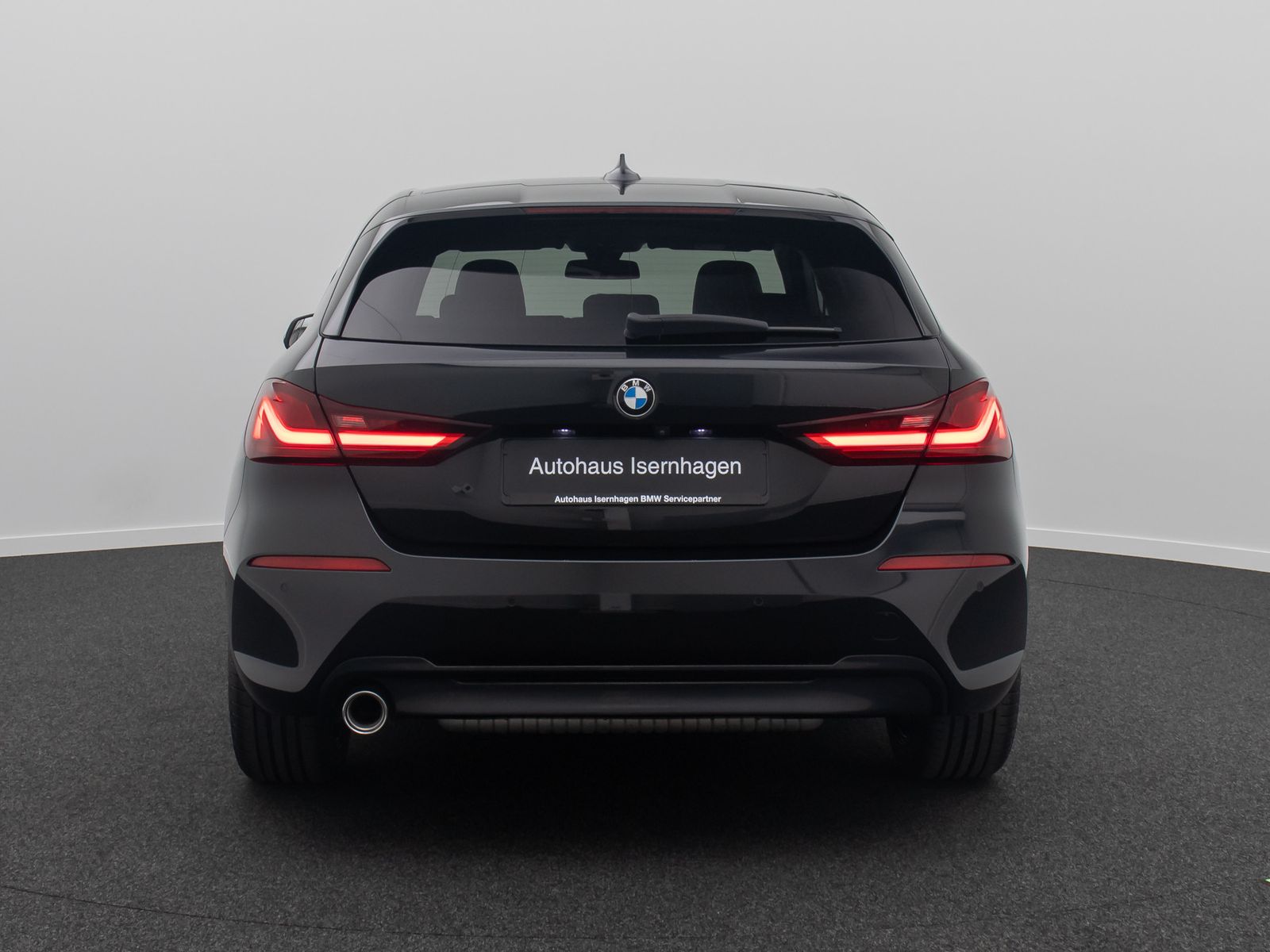 Fahrzeugabbildung BMW 118i Sport Line Kamera DAB Lenkradhzng Panorama